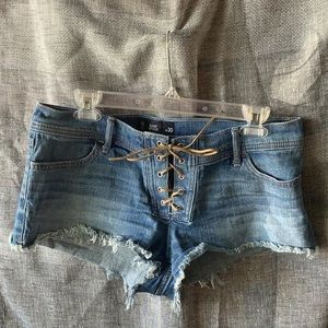 Hollister low rise shorts